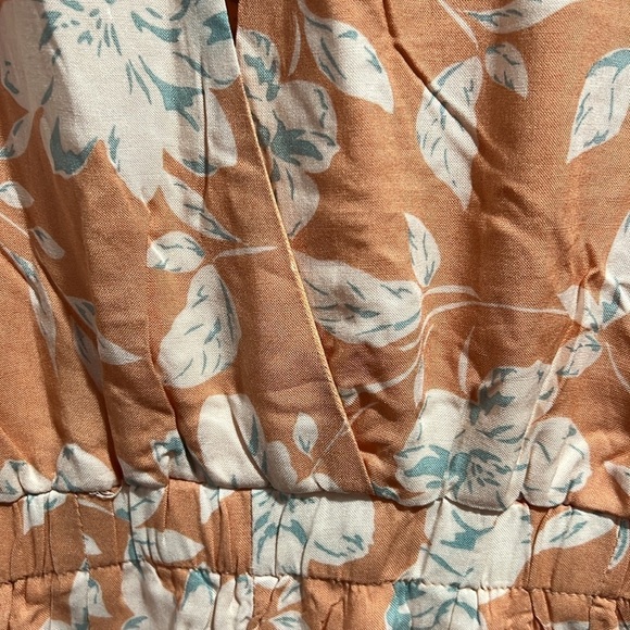 Blush Peach Floral Print Romper Bell Sleeve 3XL - Picture 8 of 10